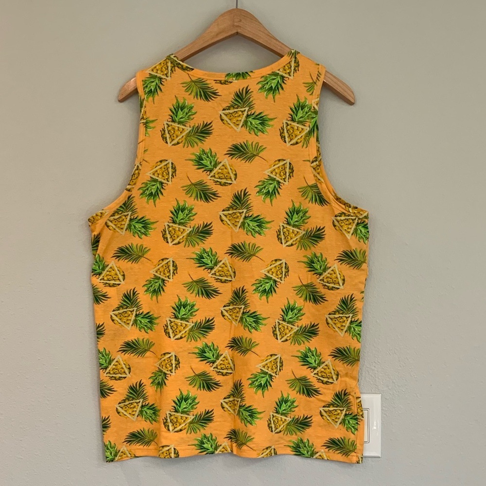 NWT Hollywood pineapple cotton tank L - Picture 3 of 6